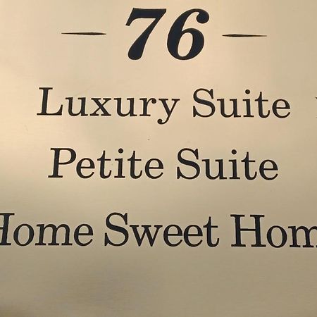Petite Suite With Backyard. Mytilene Exterior photo