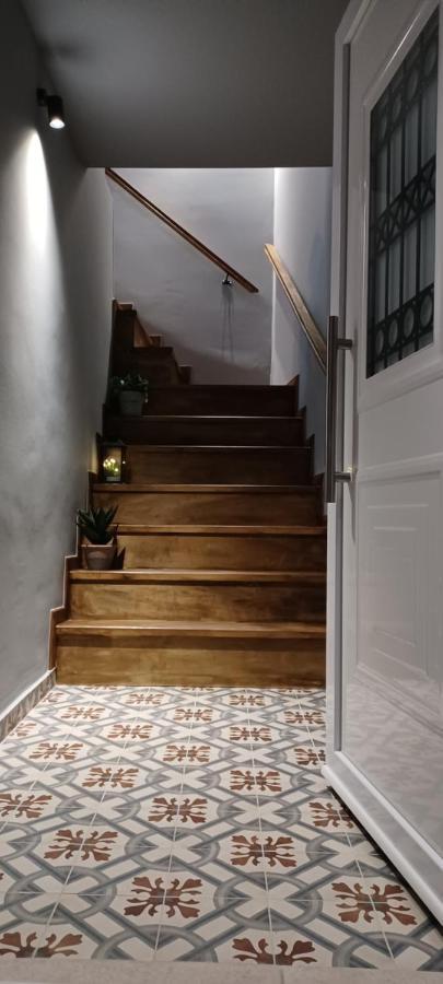 Petite Suite With Backyard. Mytilene Exterior photo